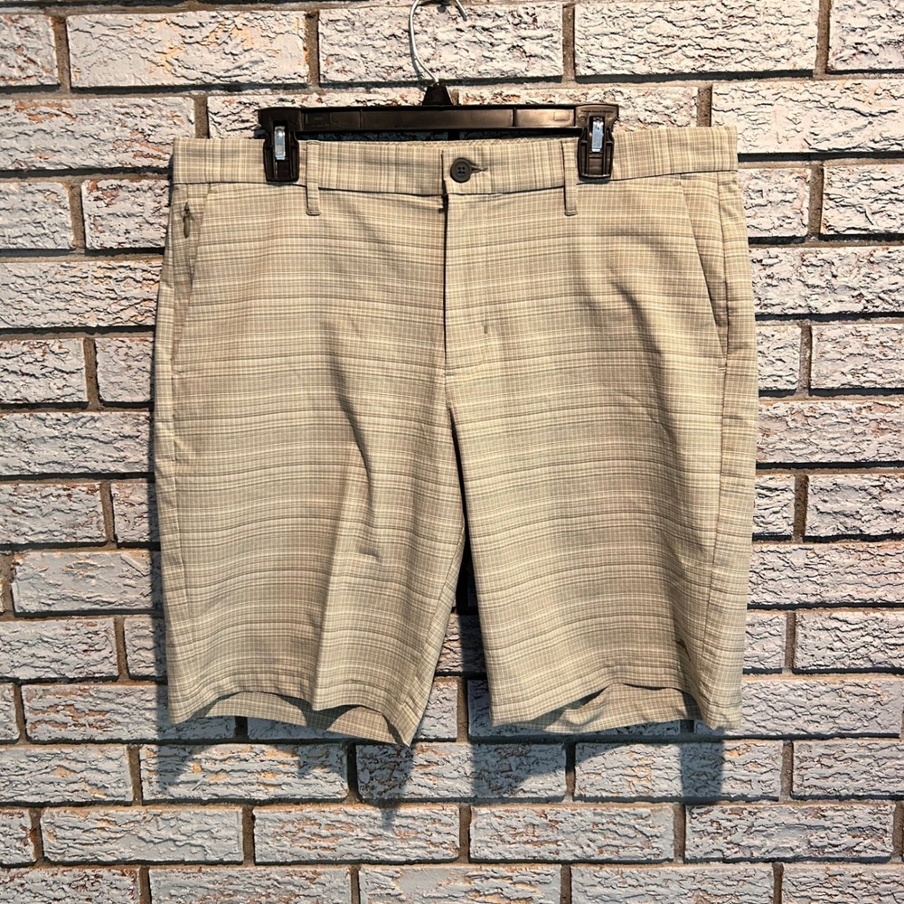Tommy Bahama Boracay Plaid Golf Shorts Tan Gray Mens 36 Fits Like 35
